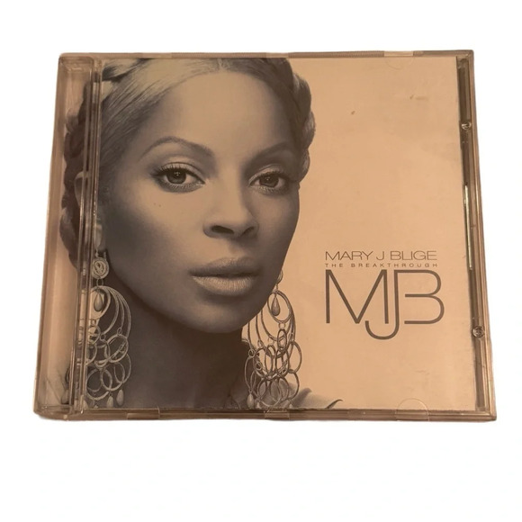 The Breakthrough by Mary J. Blige (CD, Dec-2005, Geffen) Used Soul Music CD 2005 - Picture 1 of 3
